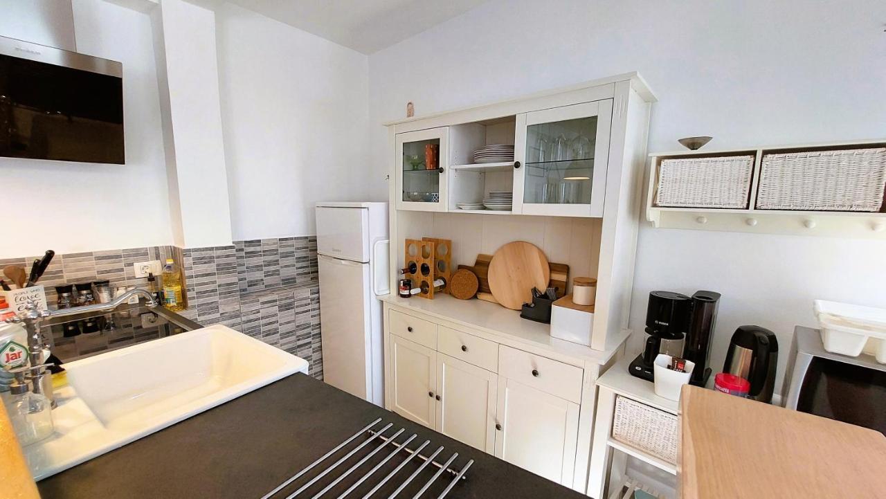 Holiday Home Zora - Family Vacation House Near Protected Area Of The Nature Park Kamenjak, With Green Yard, Wifi, Air-Con Премантура Екстериор снимка